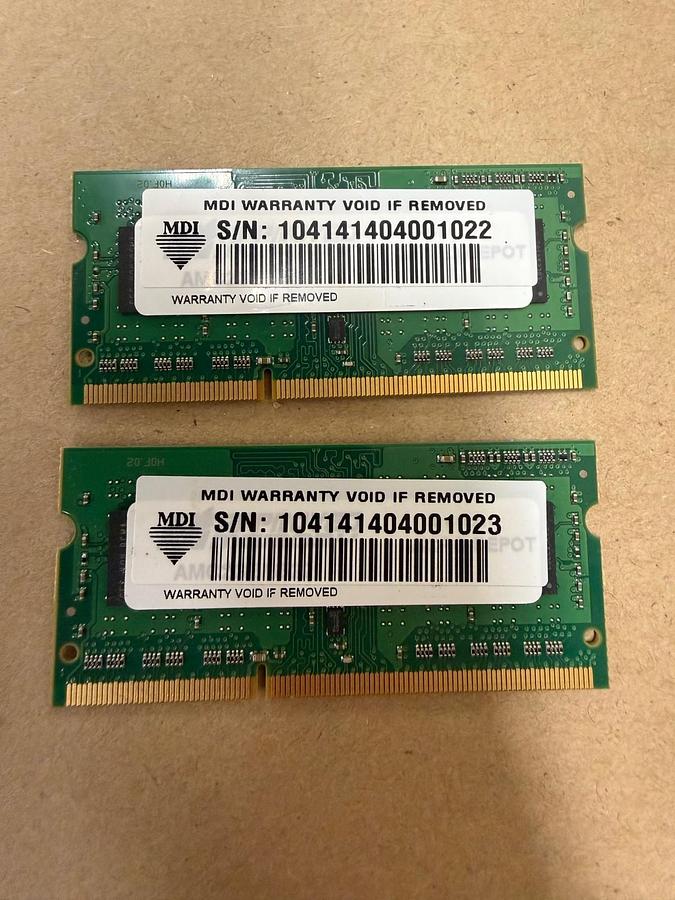 Used Micron DDR3 Memory Chip - Lot of 2