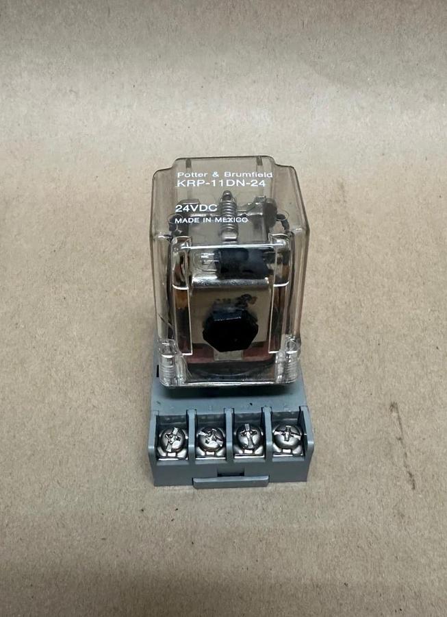 Used Potter & Brumfield KRP-11DN-24 Relay w/ 27E891 Base