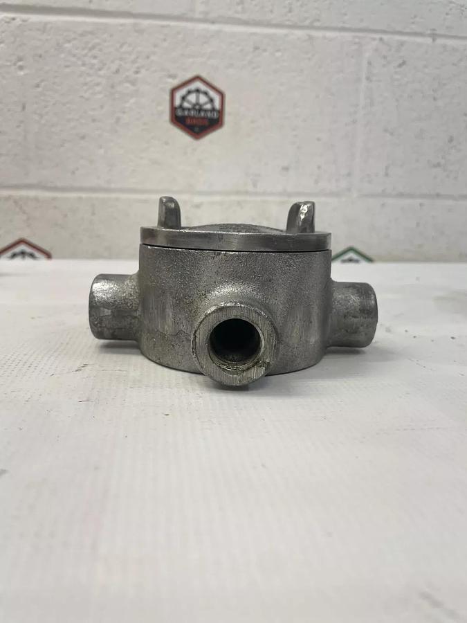 Used Crouse-Hinds GUAX16 Conduit Outlet Box