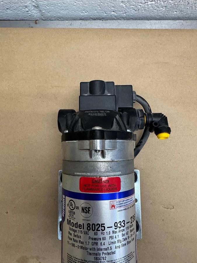 Used Shurflo 8025-933-236 Water Booster Pump, 115VAC, 115W, 4.1 PSI, Bar 42, 6.4 GPM