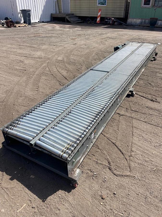 Used Power Roller Conveyor W:34” L:212” V-Belt, Baldor 1Hp, 1760RPM, Tigear 2 Gearbox