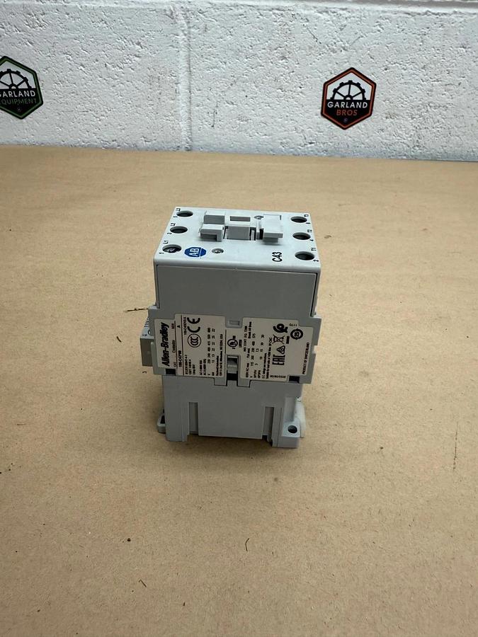 Used Allen- Bradley 100-C43D10 Ser A, Contactor, 43A *NEW*