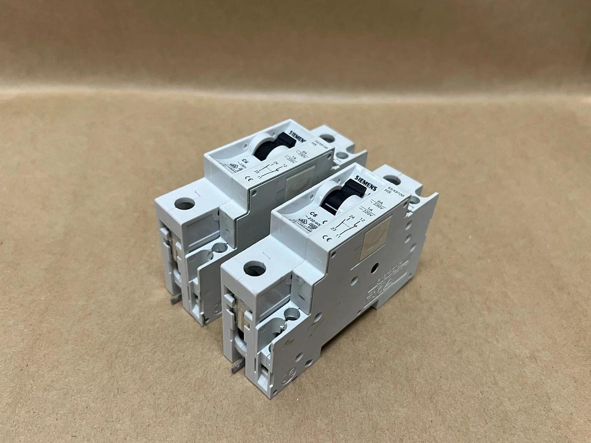 Used Siemens 5SX21 C6, 230/400V Circuit Breaker, 5SX9100HS Auxiliary Contact Lot of 2