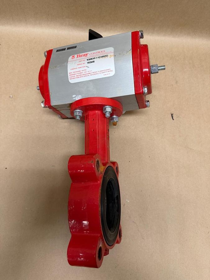 Used Bray 930835-11310532 Pneumatic Actuator w/ 7716V Butterfly Valve