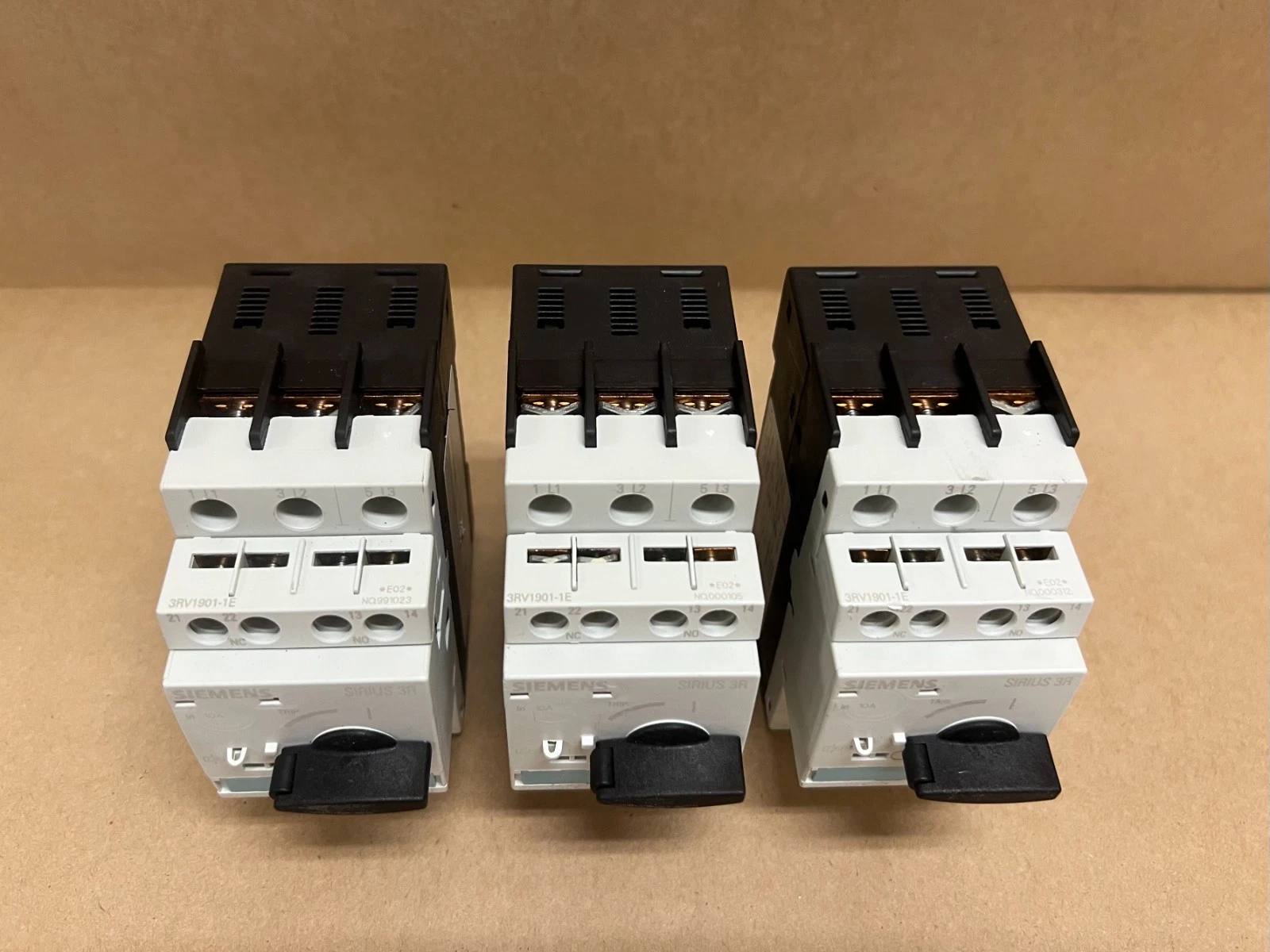 Used Siemens 3RV1321-1JC10 Sirius 3R 3P Motor Protection Circuit Breaker - Lot of 3