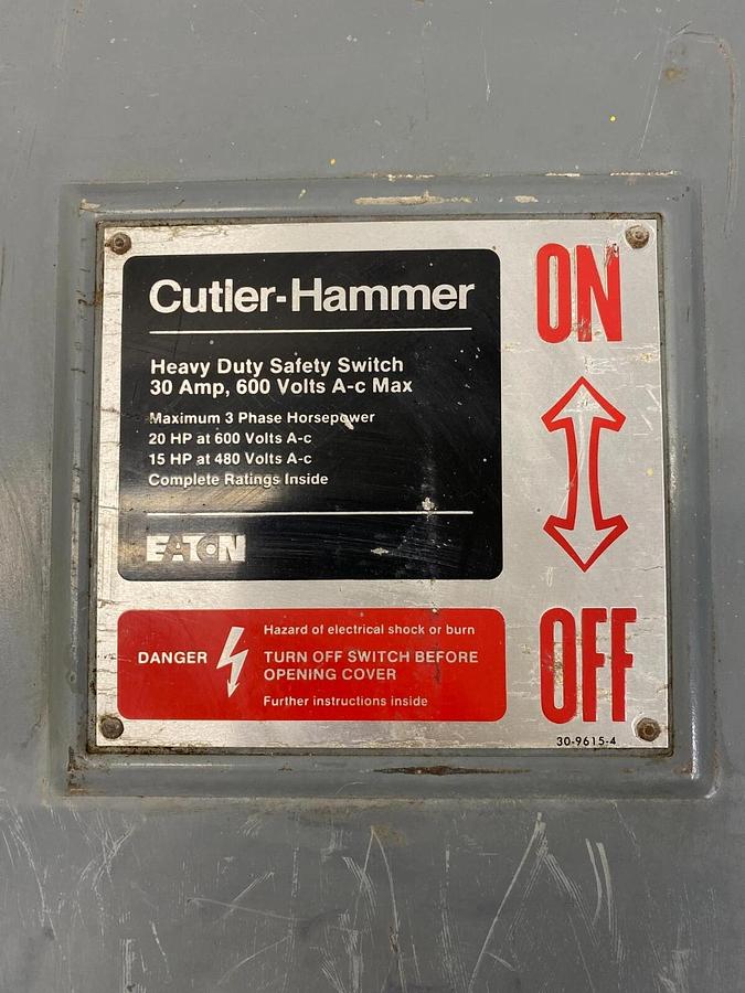 Used Cutler-Hammer DH361NDK 30 Amp Heavy Duty Safety Switch 277/480 600V 4 Wire