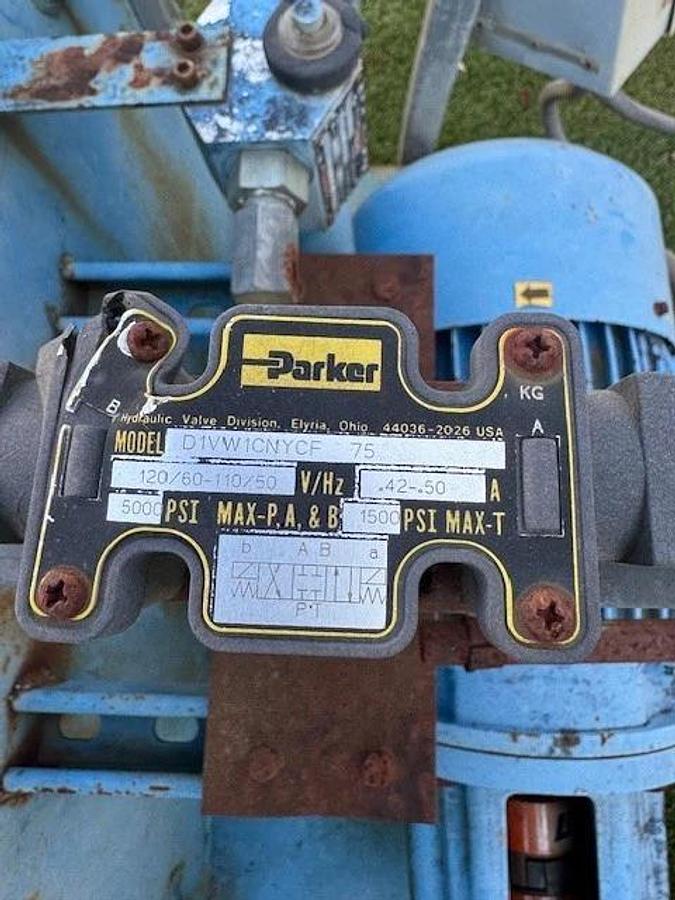 Used Hydraulic Power Unit 30 Gal Tank, 7-1/2Hp Motor, Parker D1VW1CNYCF 75