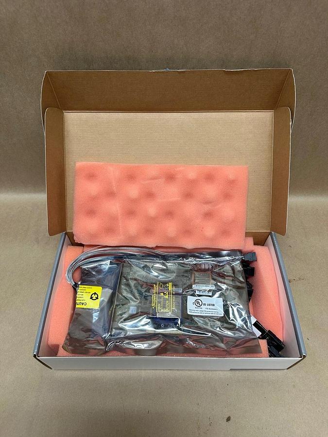 Used INTEL SRCSASPH16I RAID Controller *NEW*
