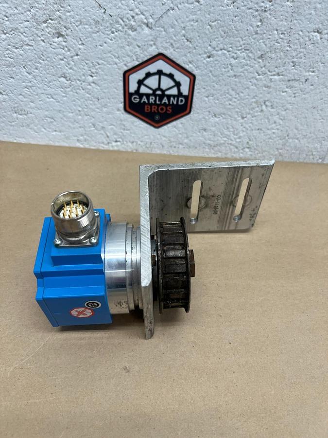 Used Sick SRS50-HWA0-K21 Motor Feedback Encoder