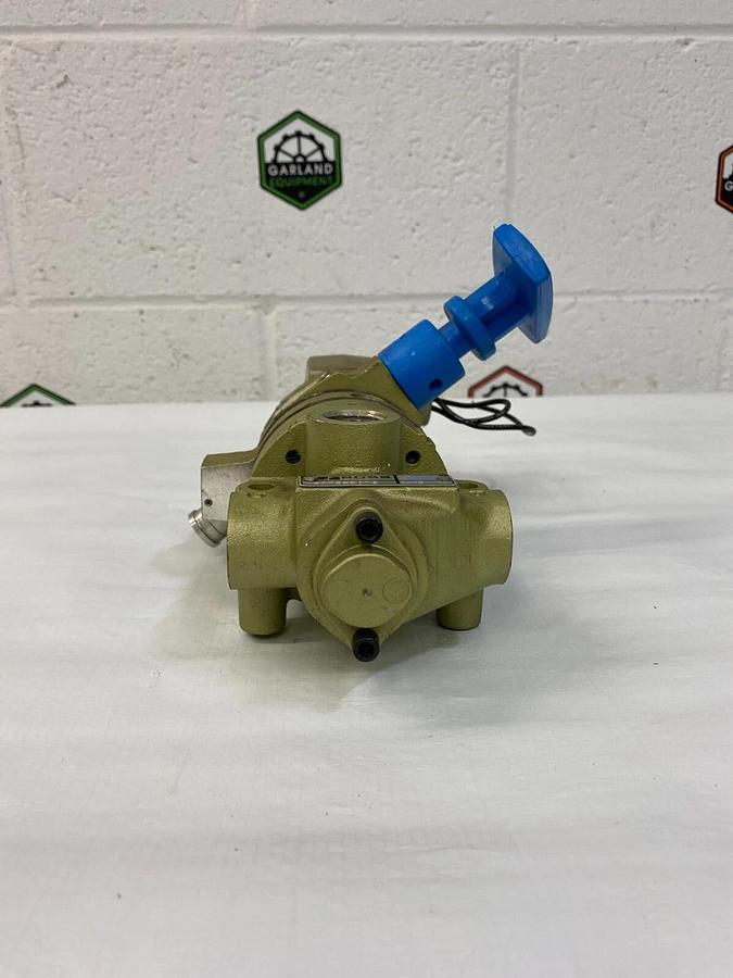 Used ROSS 2773B3075 3 Way Safety Supply Pneumatic Solenoid Valve