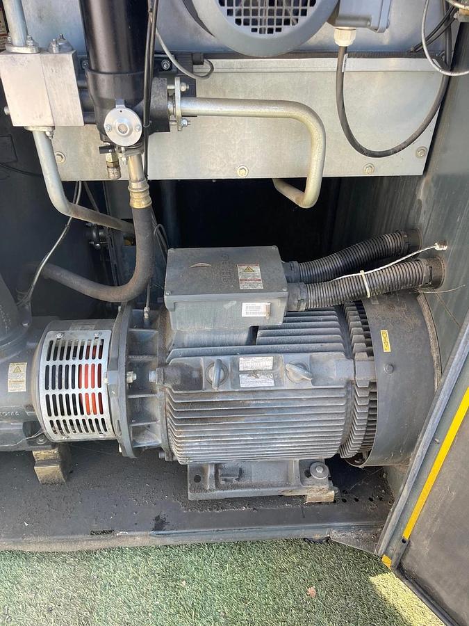 Used Kaeser CSD 75 Rotary Screw Air Compressor, 75Hp, CFM: 283, PSIG: 175