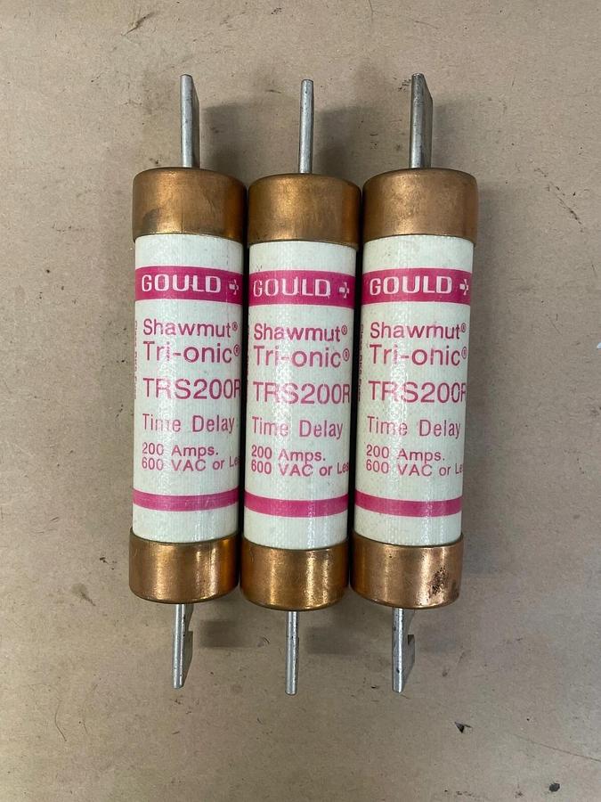 Used Gould TRS200R, 200 Amp Fuse, Shawmut Tri-onic - Lot of 3