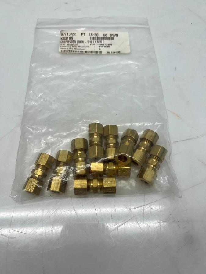 Used Parker Hannifin 63031199 Compression Union 5/16T x 5/16T (package of 10)