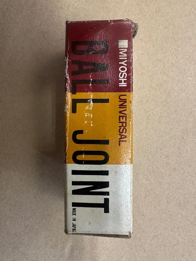 Used Miyoshi D-12 Universal Ball Joint *NEW*