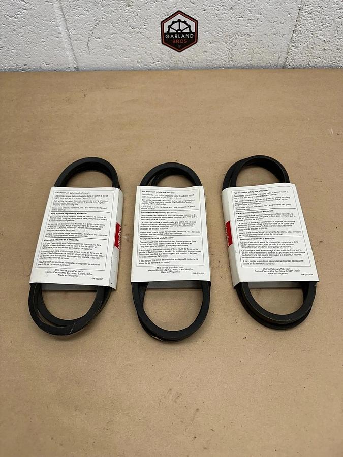 Used Dayton 1A096P V-Belt *NEW* Lot of 3