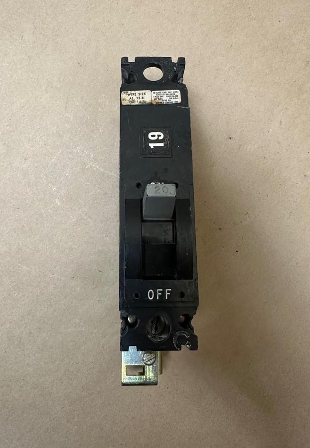 Used Square D FH-16020-C, 20A 1 Pole Circuit Breaker