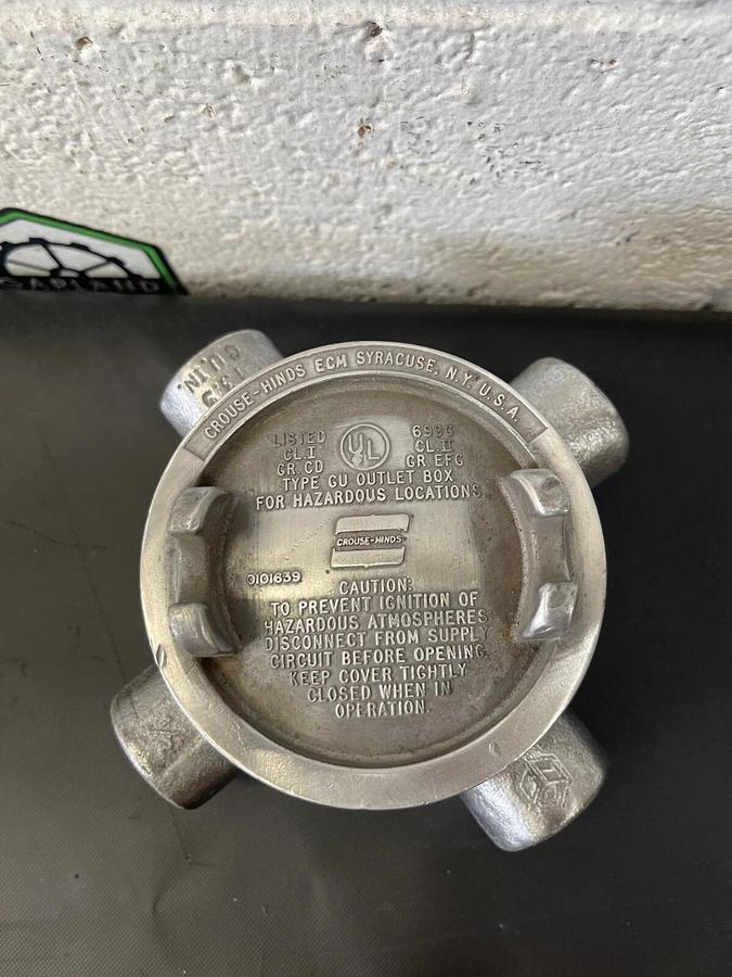Used Crouse-Hinds GUAX 16 Explosion Proof Conduit, Outlet Box, 1/2, 0101639