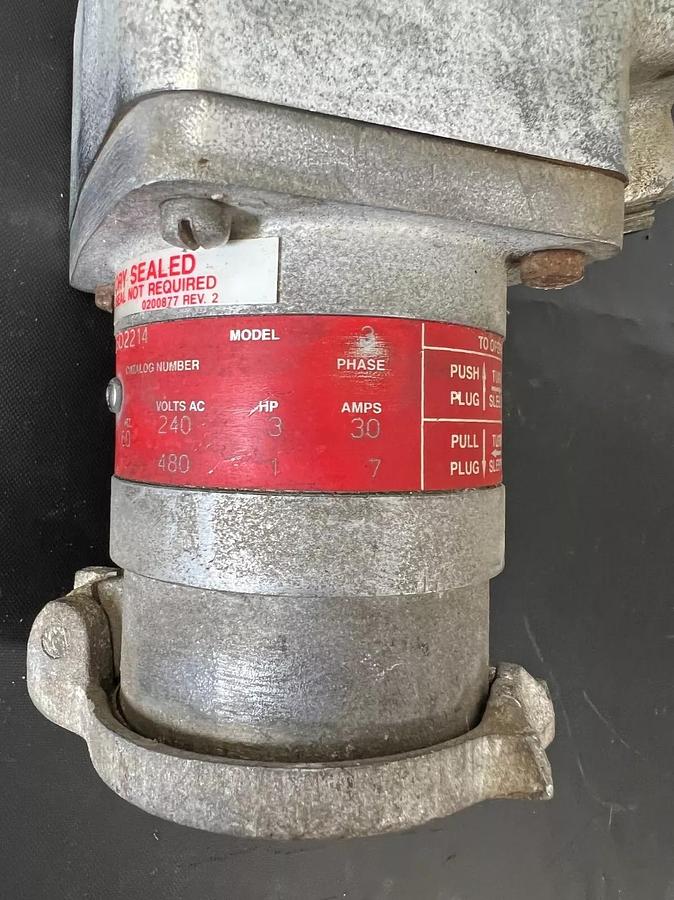 Used Crouse-Hinds CESD2214 Delayed Action Arktite Receptacle 60Hz/3HP