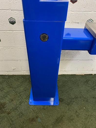 New - open box Global Industrial 761216 BL Outdoor Bottle Filling Station, Drinking Fountain