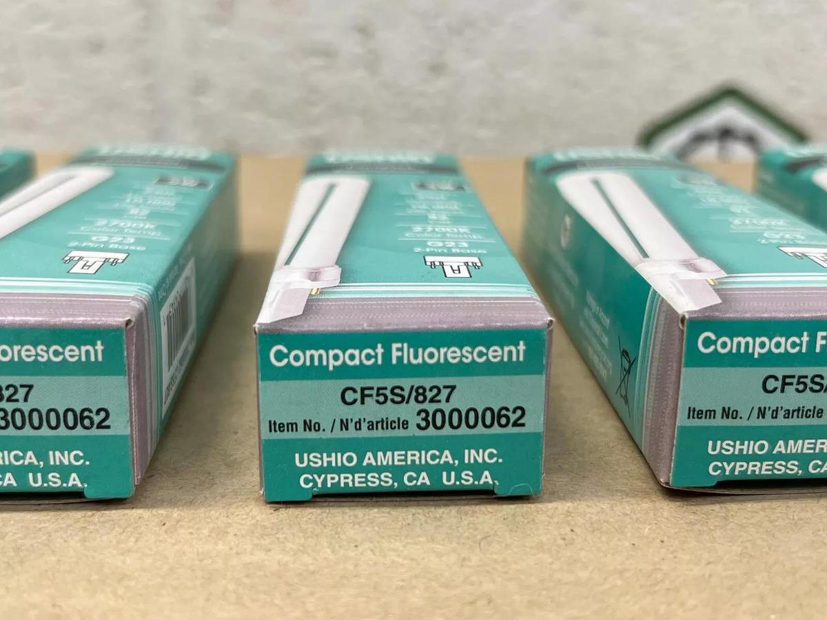 Used USHIO CF5S/827 Compact Fluorescent Light (5W) - Lot of 5