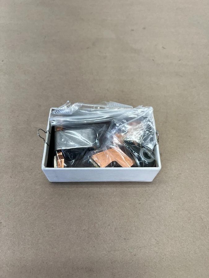 Used Cutler Hammer 477B477G05 Contact Kit, Size 5, 1 Pole