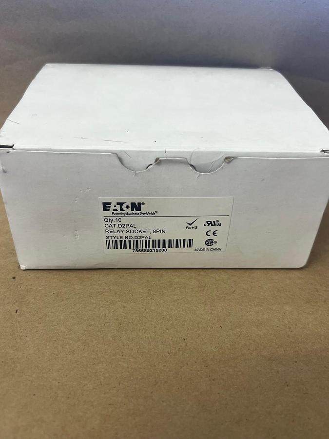 Used EATON D2PAL 8 Pin Relay Socket (Box of 10) *NEW*