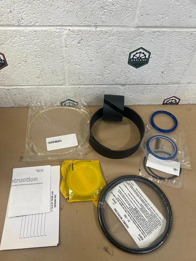 CAT 245-0605 Seal Kit