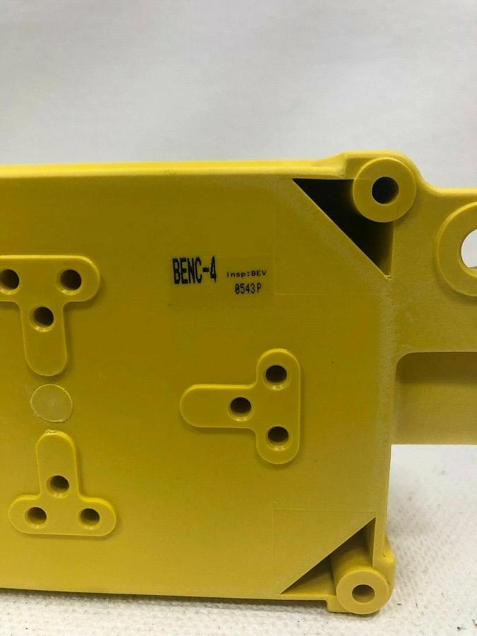 Used Banner BENC-4 Enclosure for B2Q Gateway Board Module