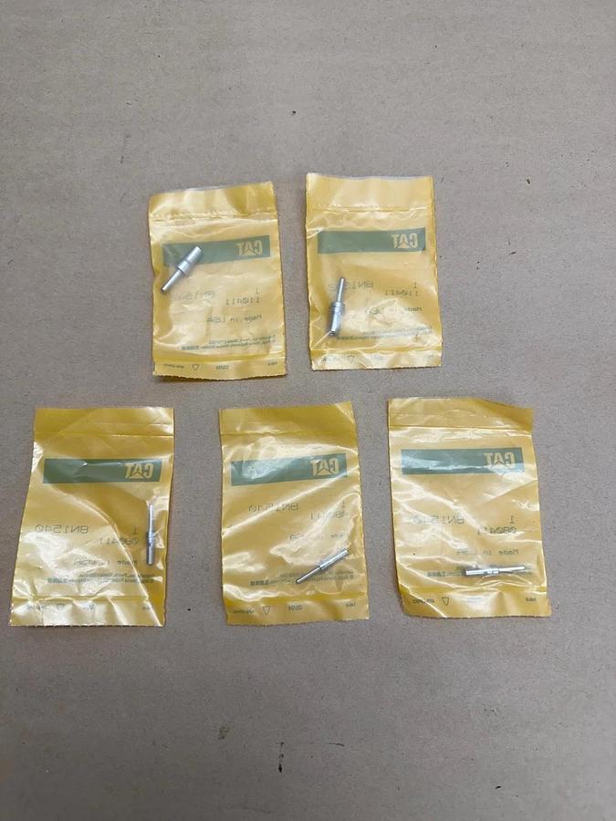Used CAT 8N-1540, 8N-1542 14-12 AWG Connector Pin (x3), 10AWG Connector Pin (x2) *NEW