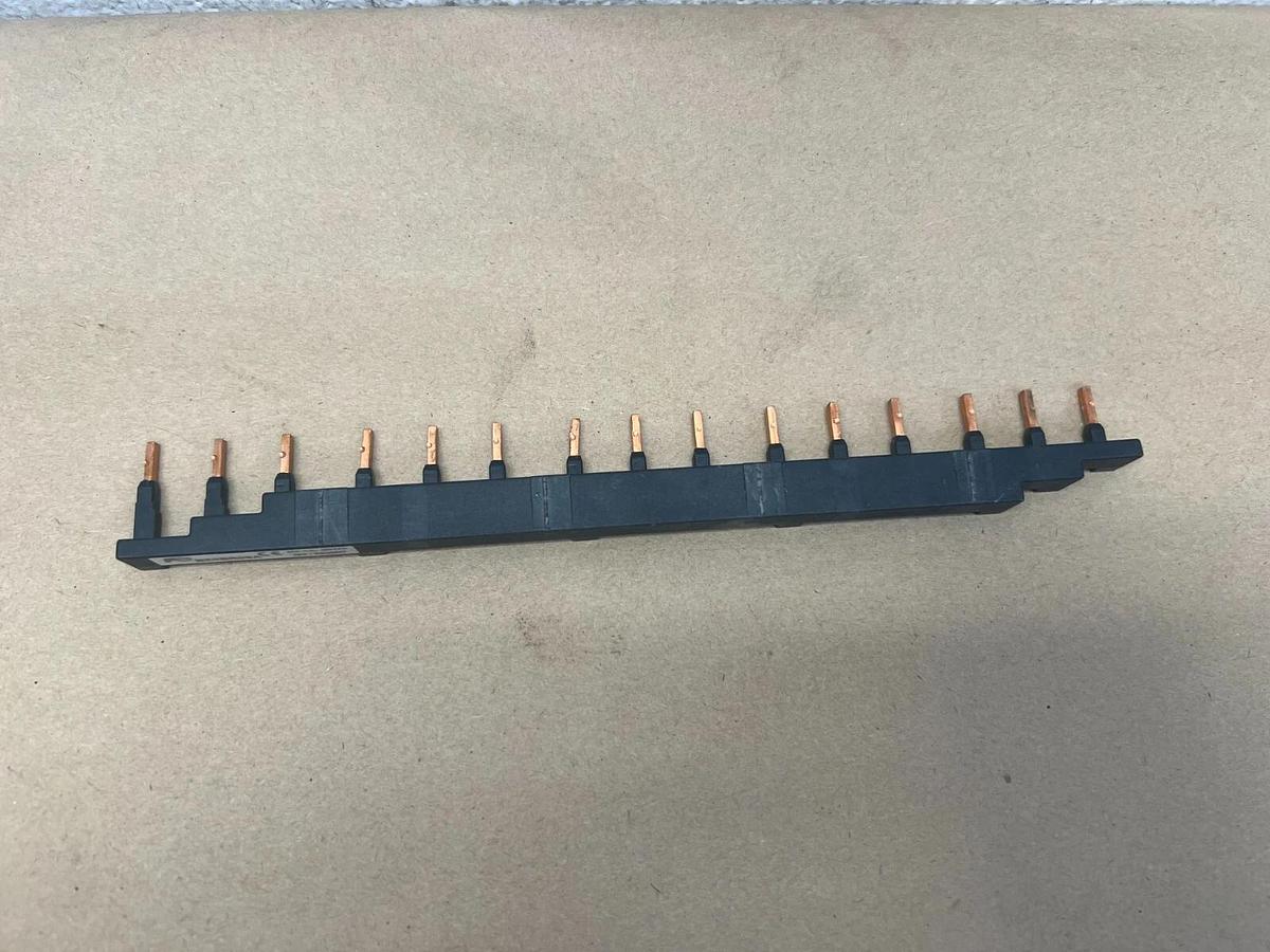 Used Fuji Electric BZ0BR05A Busbar - Lot of 2