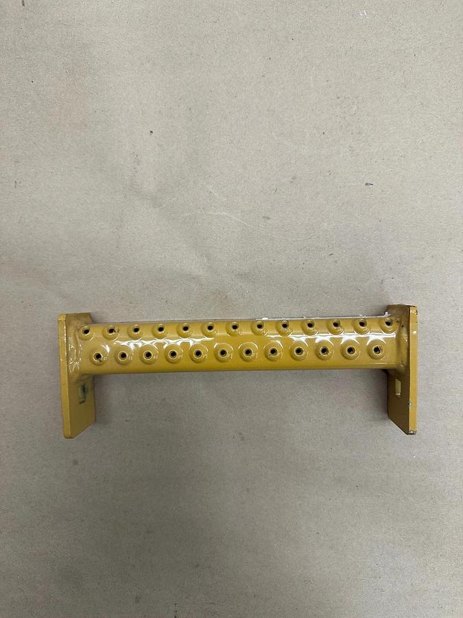 CAT 9V-0248 Fender Frame Step *NEW*