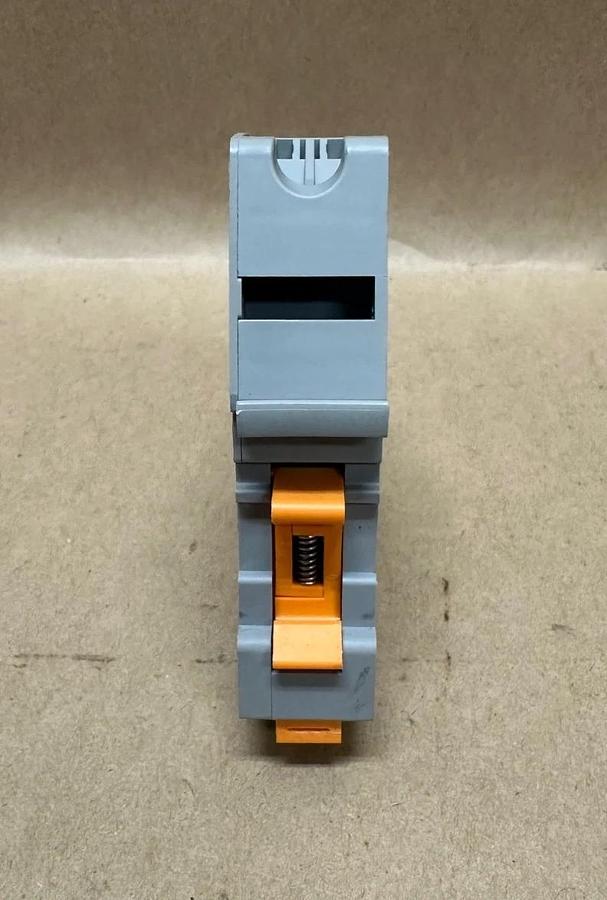 Used Phoenix Contact UKH 70/4x10 Potential Collective Terminal