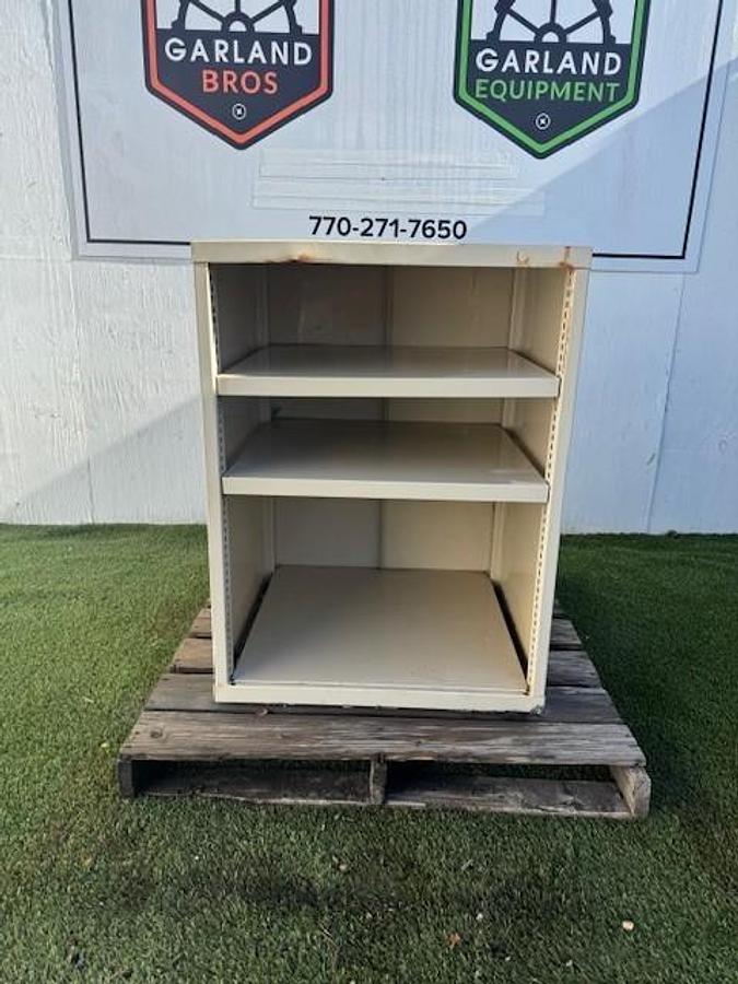 Used Industrial Tool Cabinet 2-Shelf W: 29-1/4” D: 27-3/4” H: 39-1/4"