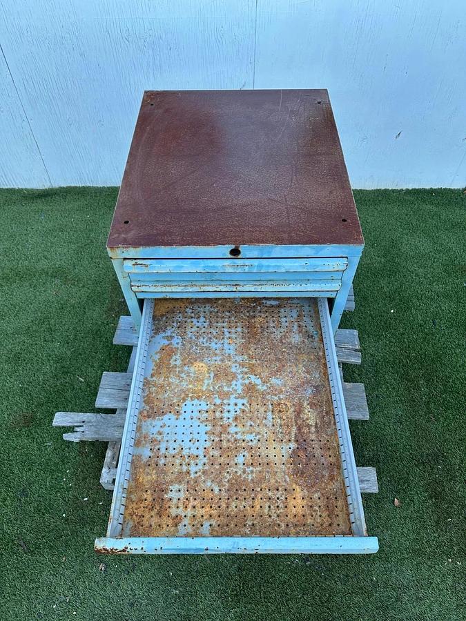 Used Industrial Storage Cabinet 6 Drawer, W:22.5”, D:26.5”, H:33.5”