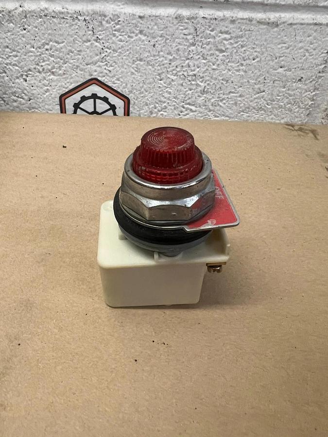 Used Square D 9001 Ser. H Red Off Button