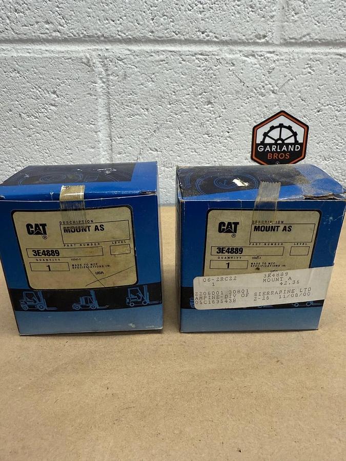 CAT 3E4889 Mount Assembly - Lot of 2