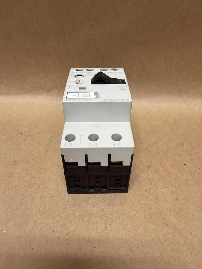 Used Siemens 3RV1011-1CA15 Motor Starter Breaker