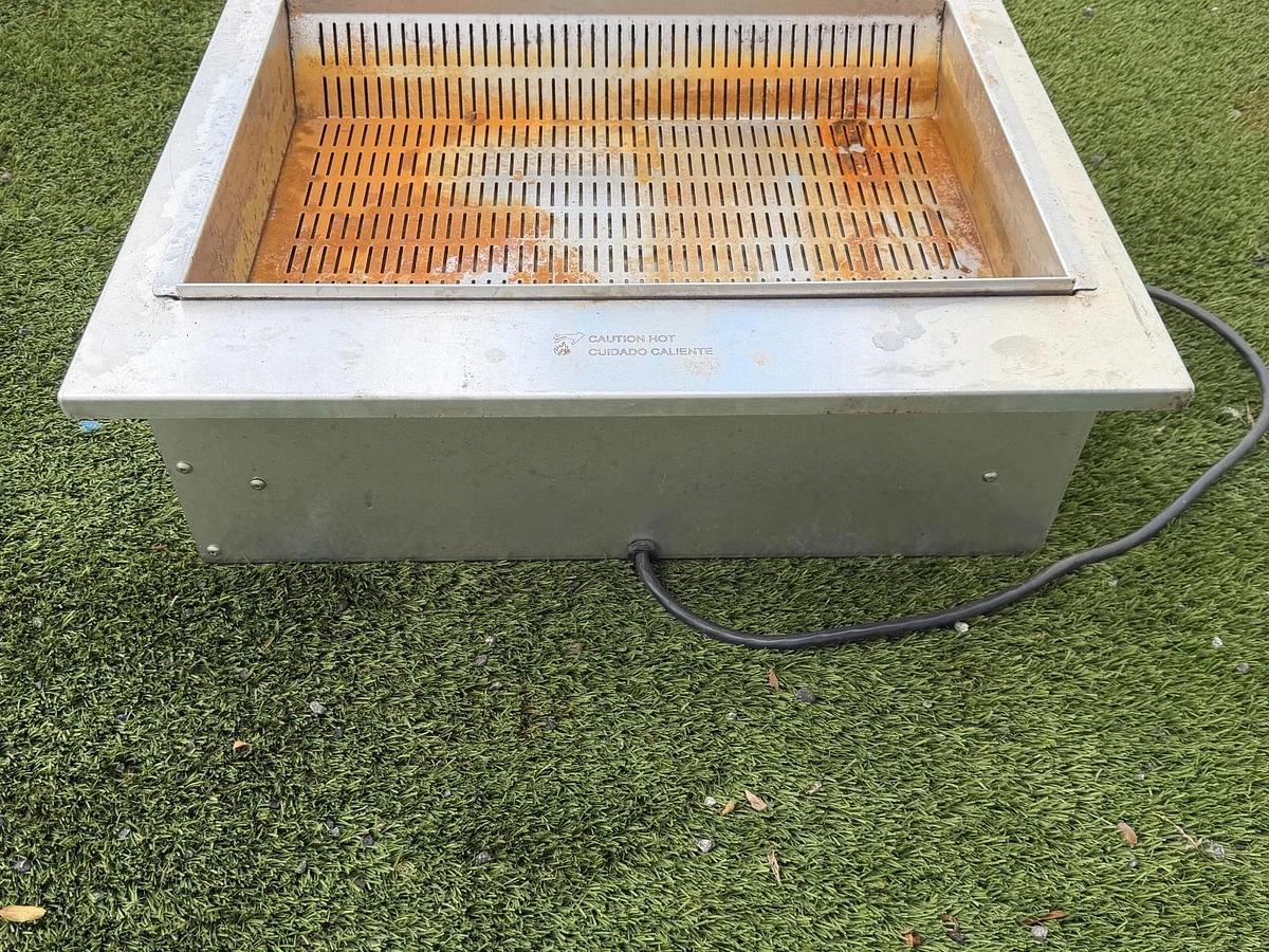 Used Marshall Air Systems Inc. CZ3K-2AC Overshelf/ Heated Food Holding Unit
