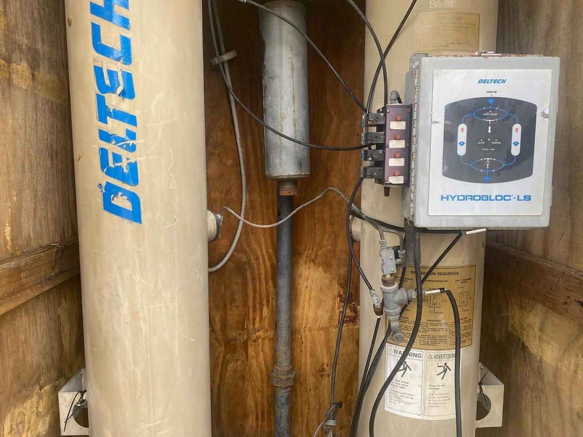 Used Deltech Fair LS 360-DEC-B Heatless Compressed Air Dryer