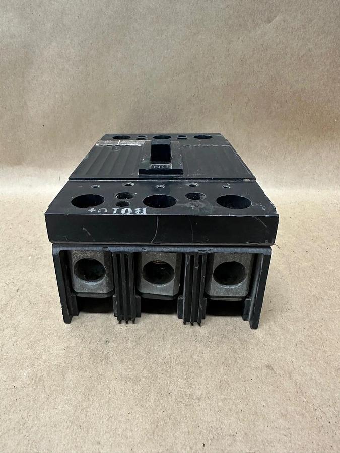 Used General Electric TQD32150 150A 3 Pole Circuit Breaker