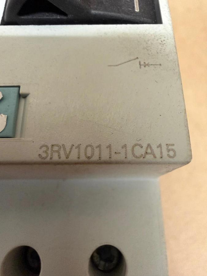 Used Siemens 3RV1011-1CA15 Motor Starter Breaker