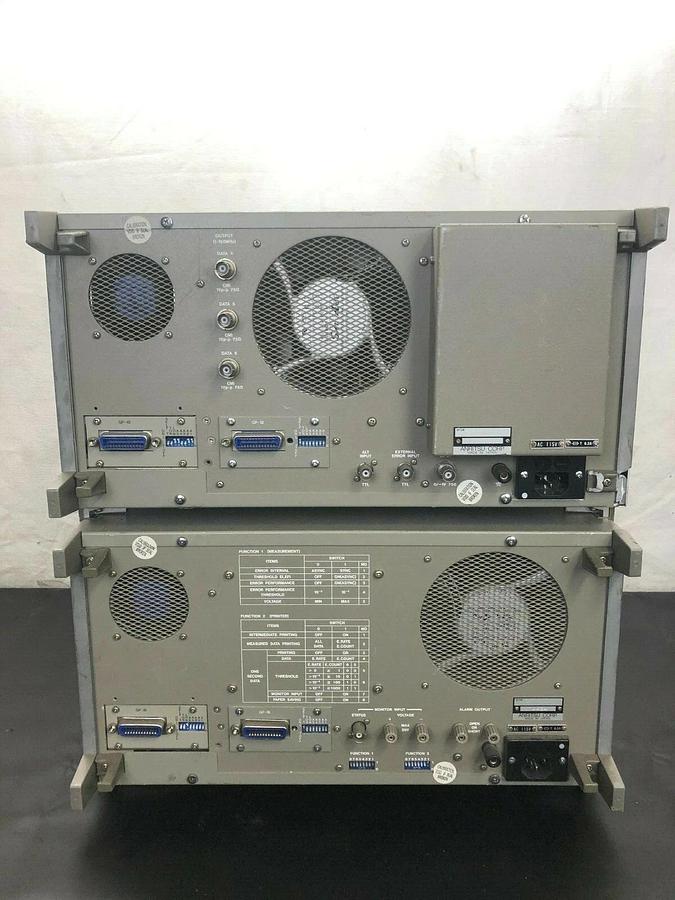 Used Arnitsu ME522A Error Rate Measuring Equipment. Receiver and Transmitter