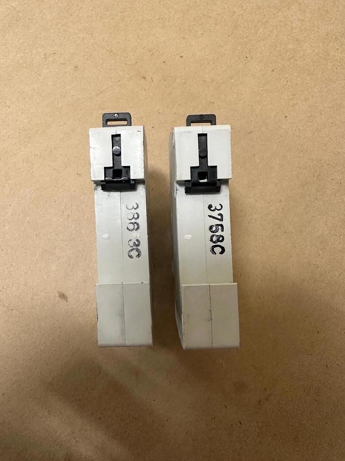 Used Eaton WMZS1C08, WMZS1C03 Allotment of 2 Circuit Breakers