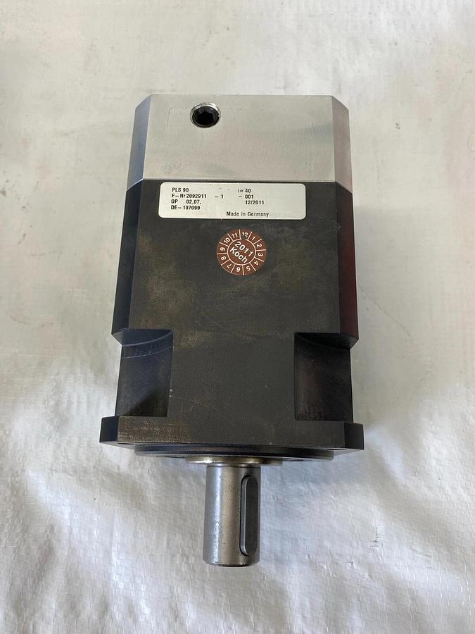 Used Neugart PLS 90 i=40 Gearbox