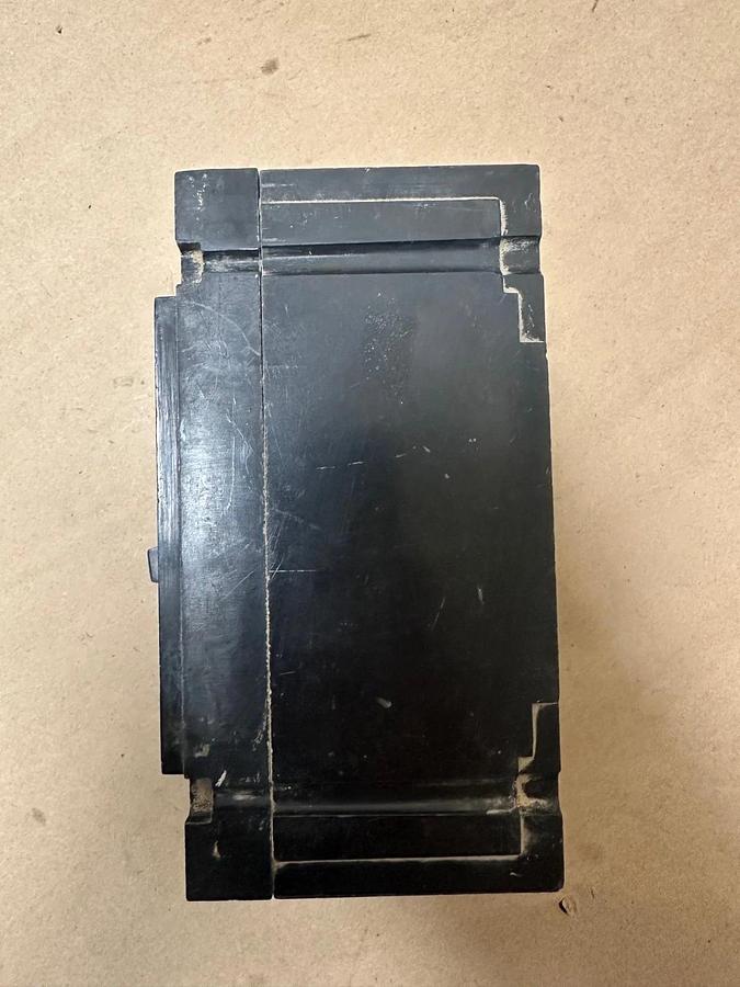 Used Cutler Hammer EHC3050 50A 3 Pole Circuit Breaker