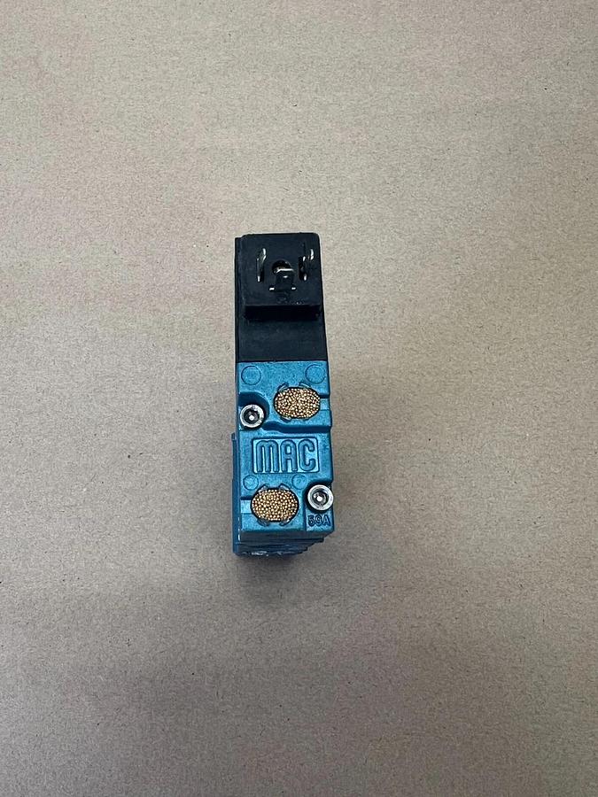 Used MAC 52A-11-B0A-DM-DFBJ-1KA Solenoid Valve