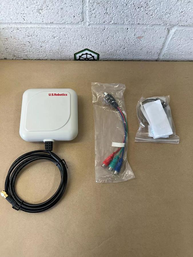 Used U.S.Robotics USR5482A Patch Antenna