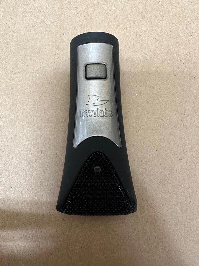 Used Revolabs 05-TBLMICEX-OM-11 Solo Tabletop Boundary Wireless Microphone *NEW*