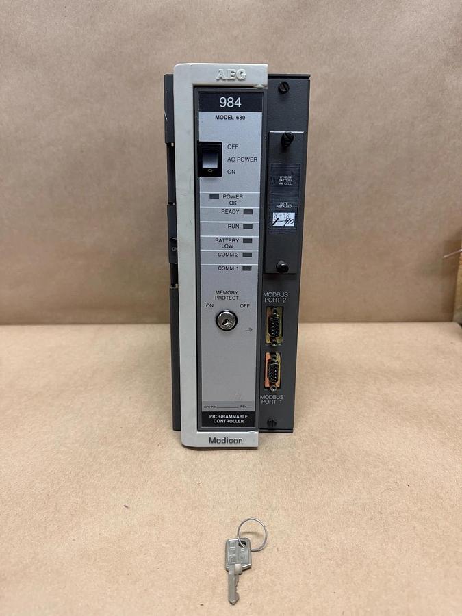 Used Modicon PC-0984-680 Programmable Controller