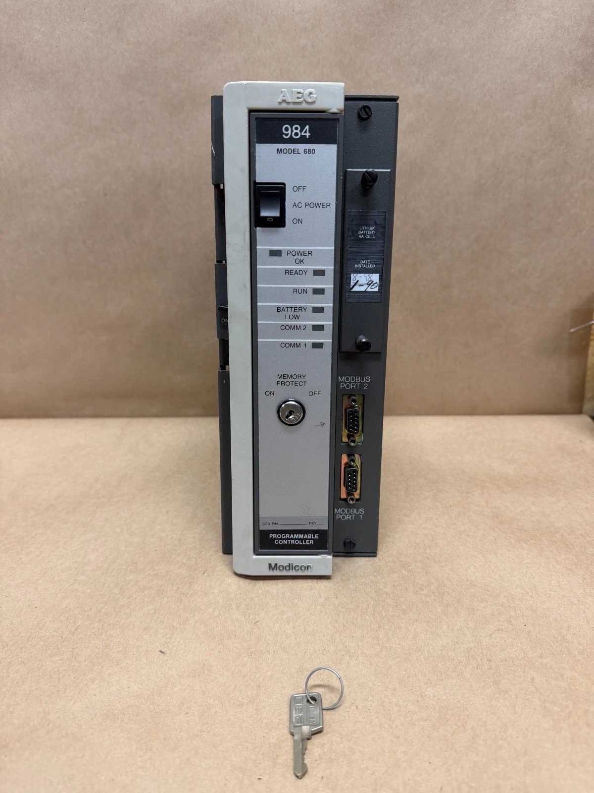 Used Modicon PC-0984-680 Programmable Controller